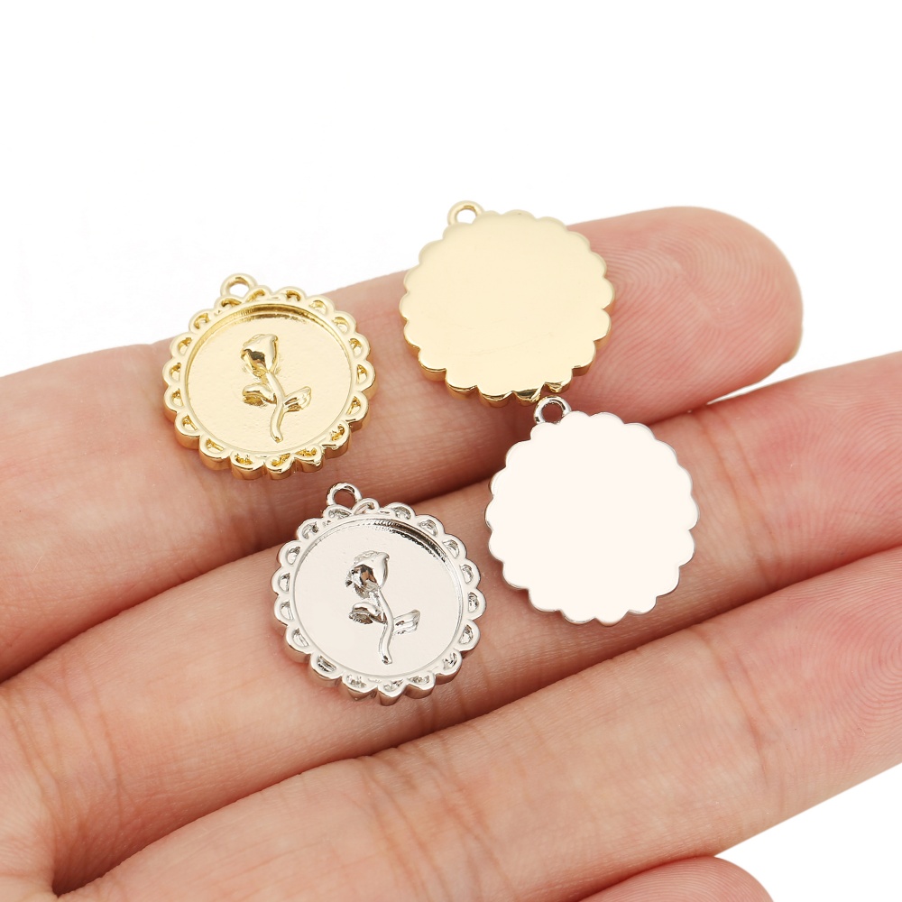 3pcs Copper Synthetic Zirconia Small Flower Pendant for DIY Crafting